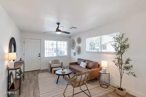 Living - 1915 E Hidalgo Ave, Phoenix, AZ 85040 photo 3 of 3