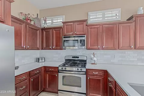 Kitchen - 8340 E Inca St, Mesa, AZ 85207 photo 2 of 3