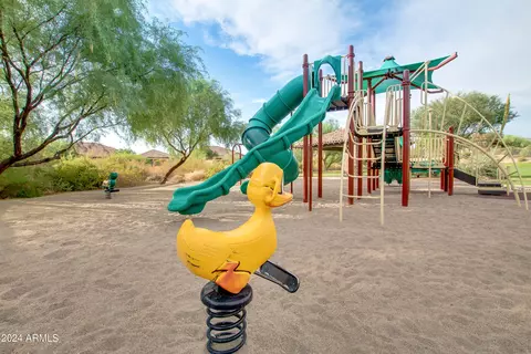 View/Area - 8340 E Inca St, Mesa, AZ 85207 photo 3 of 18