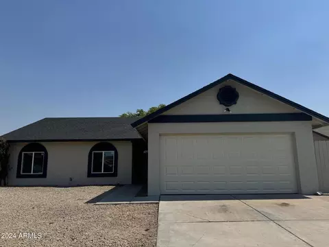 7045 W Ocotillo Rd, Glendale, AZ 85303