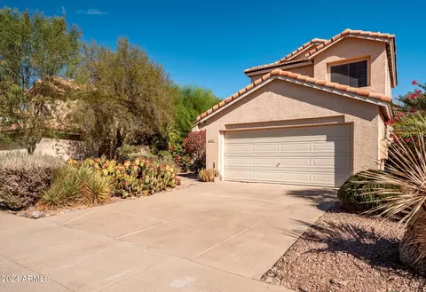 6751 N 77th Dr, Glendale, AZ 85303