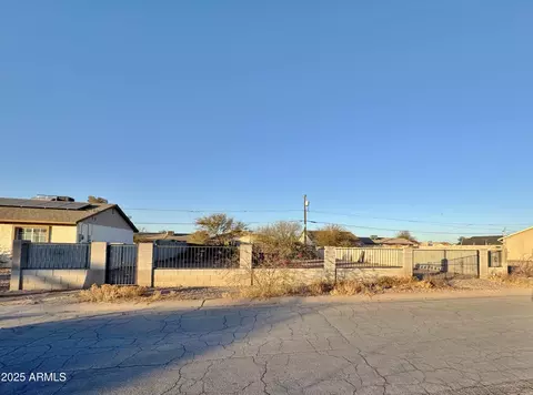 8980 W Coronado Dr #693, Arizona City, AZ 85123