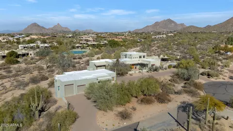 9570 E Via Montoya Dr, Scottsdale, AZ 85255