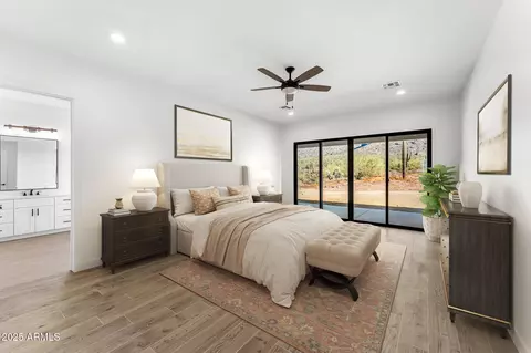 Bedroom - 39015 N 6th Dr, Phoenix, AZ 85086 photo 1 of 3