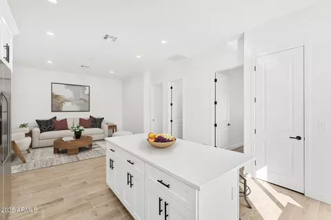 Entry Way - 39015 N 6th Dr, Phoenix, AZ 85086 photo 1 of 1