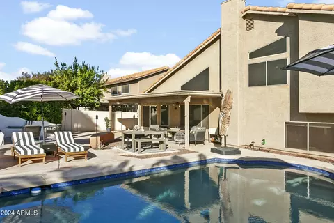 4601 E Desert Cactus St, Phoenix, AZ 85032 photo 2