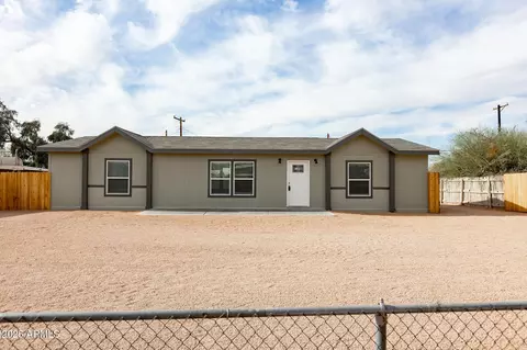 102 S 83rd Pl, Mesa, AZ 85208