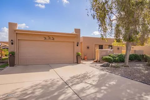 26209 S Greencastle Dr, Sun Lakes, AZ 85248