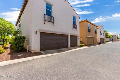 875 S Brewer Dr, Gilbert, AZ 85296 photo 19