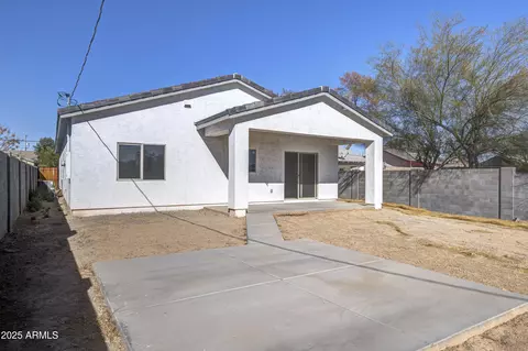 Exterior - 205 E Jackson Ave, Buckeye, AZ 85326 photo 3 of 7
