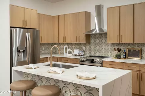 6137 E Roland St, Mesa, AZ 85215 photo 3