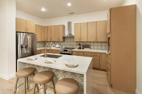 6137 E Roland St, Mesa, AZ 85215 photo 5