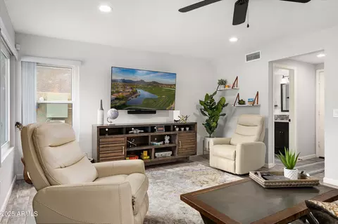 3247 E Silverwood Dr, Phoenix, AZ 85048 photo 8