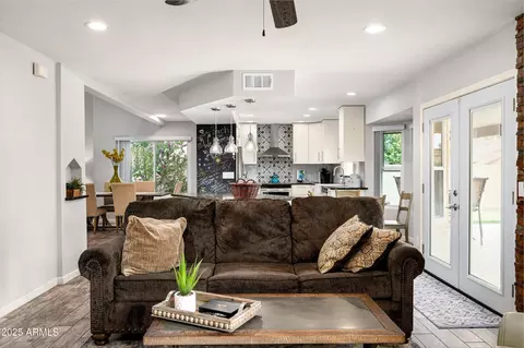 3247 E Silverwood Dr, Phoenix, AZ 85048 photo 10