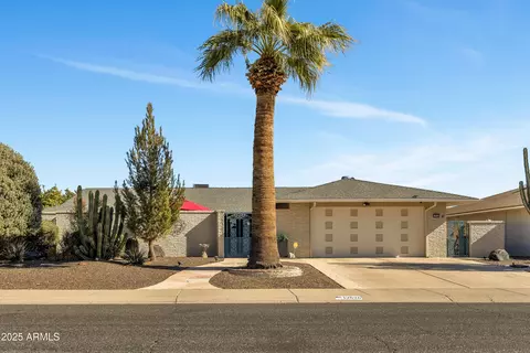 12526 W Paintbrush Dr, Sun City West, AZ 85375