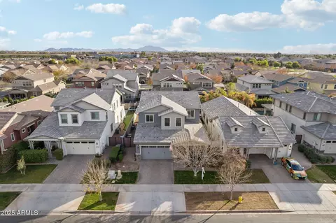 View/Area - 3045 E Bloomfield Pkwy, Gilbert, AZ 85296 photo 1 of 18