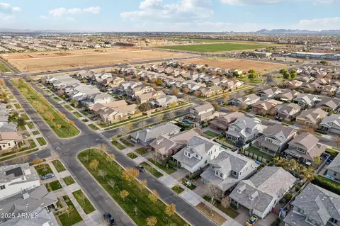 View/Area - 3045 E Bloomfield Pkwy, Gilbert, AZ 85296 photo 10 of 18