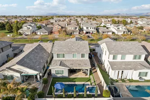 View/Area - 3045 E Bloomfield Pkwy, Gilbert, AZ 85296 photo 4 of 18