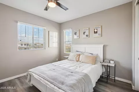 Bedroom - 3045 E Bloomfield Pkwy, Gilbert, AZ 85296 photo 5 of 7