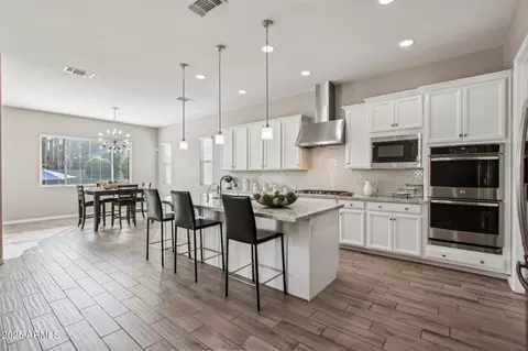 Kitchen - 3045 E Bloomfield Pkwy, Gilbert, AZ 85296 photo 1 of 5