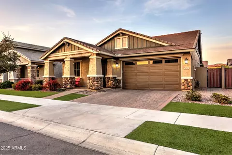 3894 Ebano St, Gilbert, AZ 85295