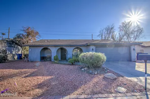 6355 W Caron St, Glendale, AZ 85302
