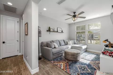 Entry Way - 10556 E Relativity Ave, Mesa, AZ 85212 photo 5 of 6