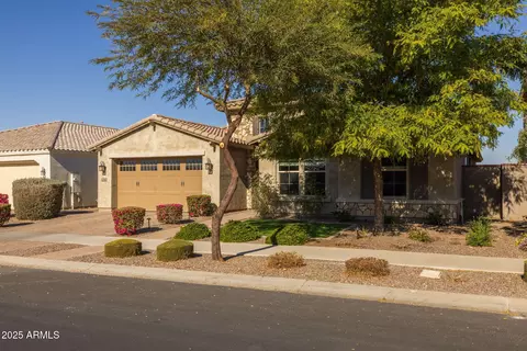 Exterior - 10556 E Relativity Ave, Mesa, AZ 85212 photo 2 of 10