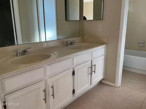 2429 E Calypso Ave, Mesa, AZ 85204 photo 7