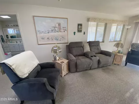 2271 S Seminole Dr, Apache Junction, AZ 85119 photo 2