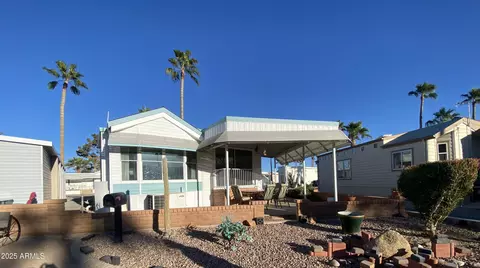 2271 S Seminole Dr, Apache Junction, AZ 85119