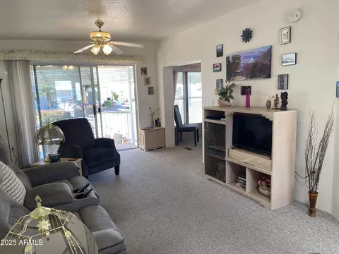 2271 S Seminole Dr, Apache Junction, AZ 85119 photo 5
