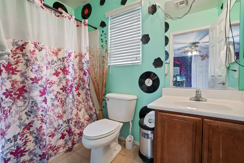 Bath - 15296 W Coolidge St, Goodyear, AZ 85395 photo 2 of 2