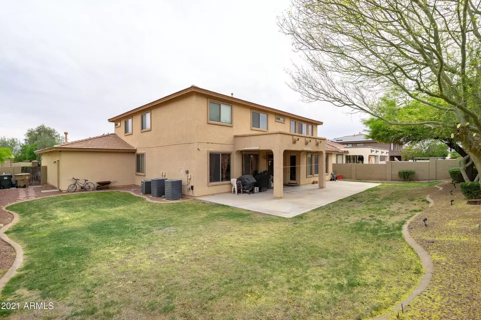 Exterior - 15296 W Coolidge St, Goodyear, AZ 85395 photo 2 of 3