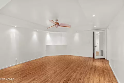 111 E Linger Ln, Phoenix, AZ 85020 photo 25