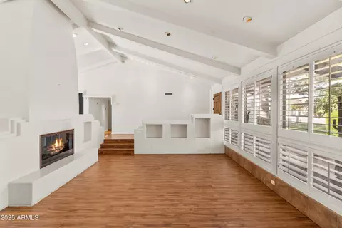111 E Linger Ln, Phoenix, AZ 85020 photo 7
