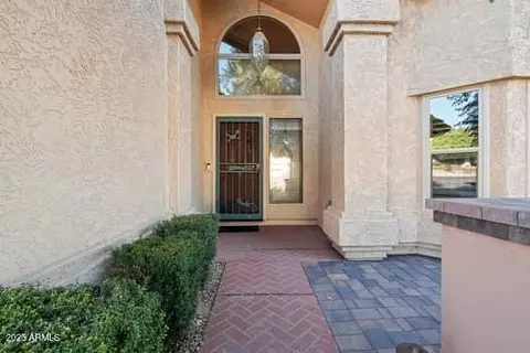 1071 E Seminole Dr, Phoenix, AZ 85022 photo 2