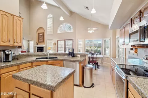 1071 E Seminole Dr, Phoenix, AZ 85022 photo 13