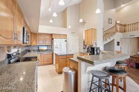 1071 E Seminole Dr, Phoenix, AZ 85022 photo 14