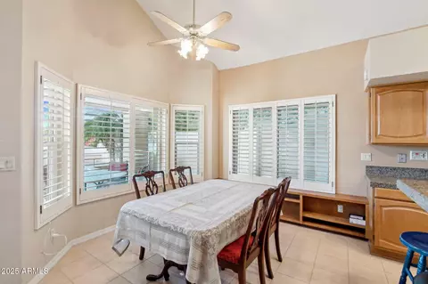 1071 E Seminole Dr, Phoenix, AZ 85022 photo 11