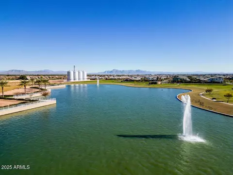 View/Area - 3146 E Sagebrush St, Gilbert, AZ 85296 photo 5 of 6