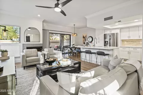9705 E Mountain View Rd #1058, Scottsdale, AZ 85258