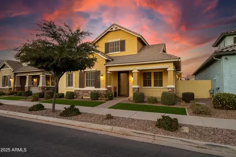 4356 Evelyn St, Gilbert, AZ 85295