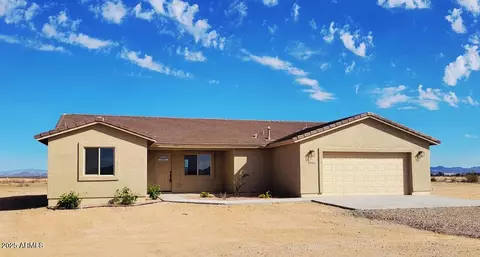 24520 W Duane Ln, Wittmann, AZ 85361
