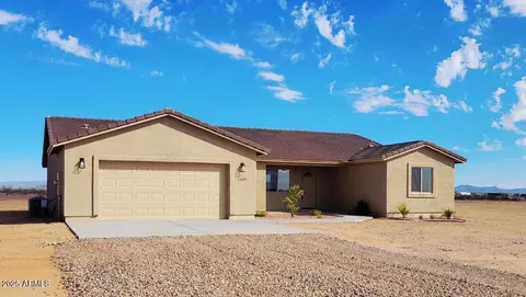 24604 W Duane Ln, Wittmann, AZ 85361