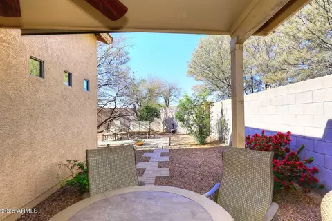 Exterior - 6808 S 36th Dr, Phoenix, AZ 85041 photo 4 of 9
