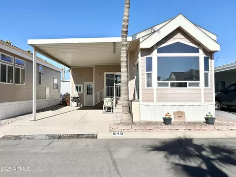 840 S Aquamarine Dr, Apache Junction, AZ 85119 photo 2