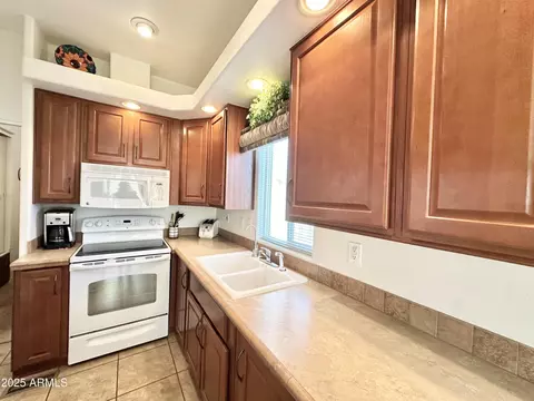 840 S Aquamarine Dr, Apache Junction, AZ 85119 photo 24