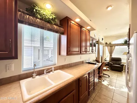 840 S Aquamarine Dr, Apache Junction, AZ 85119 photo 27