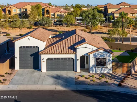 2408 N Morrison Ave, Casa Grande, AZ 85122